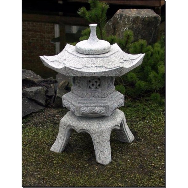Japansk Granit Lampe Rokkaku Yukimi